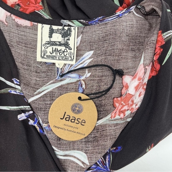 NWT Jaase Black Floral Boho Wide Leg Jumpsuit Size Large - Picture 7 of 8